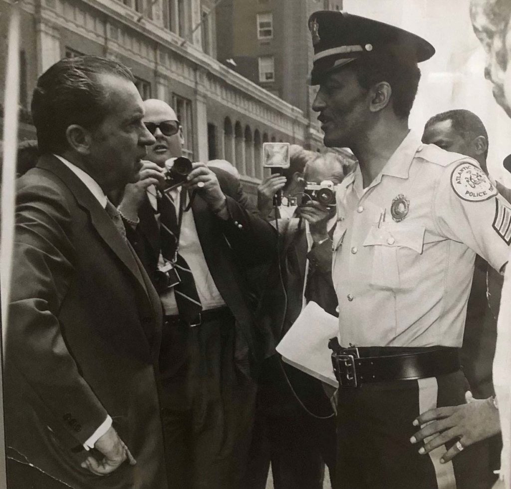 Photo of Sgt. Hank Tyner with President Nixon